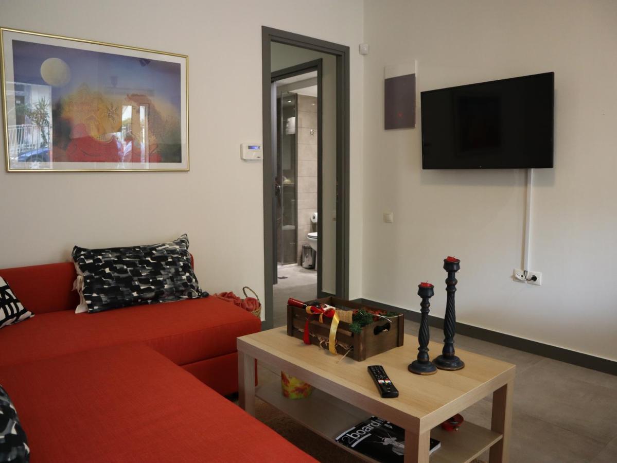 Appartement Nefeli à Athènes Extérieur photo