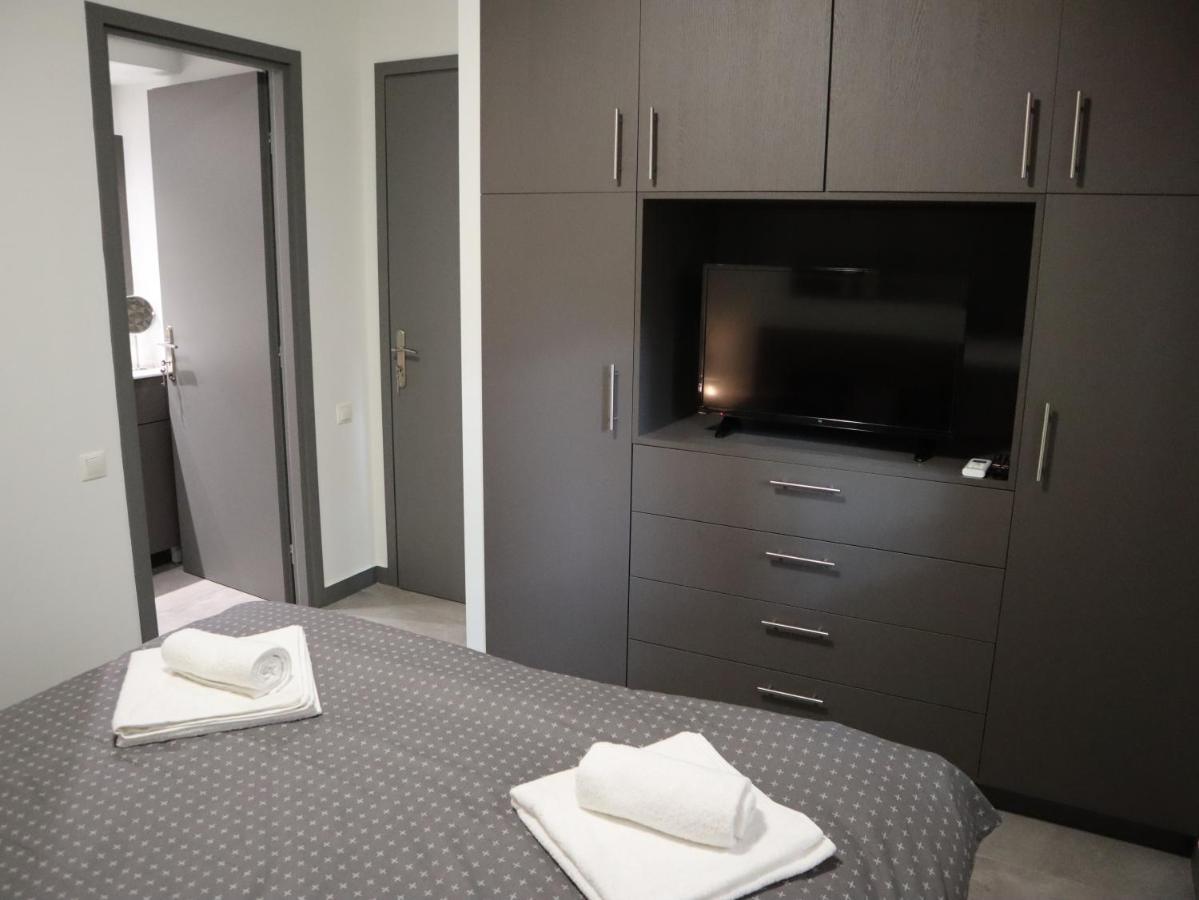 Appartement Nefeli à Athènes Extérieur photo
