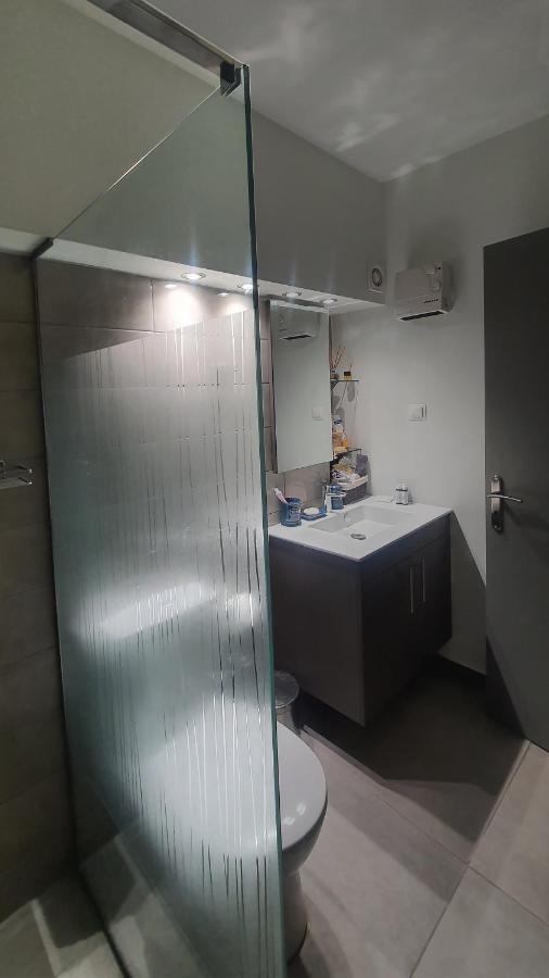 Appartement Nefeli à Athènes Extérieur photo