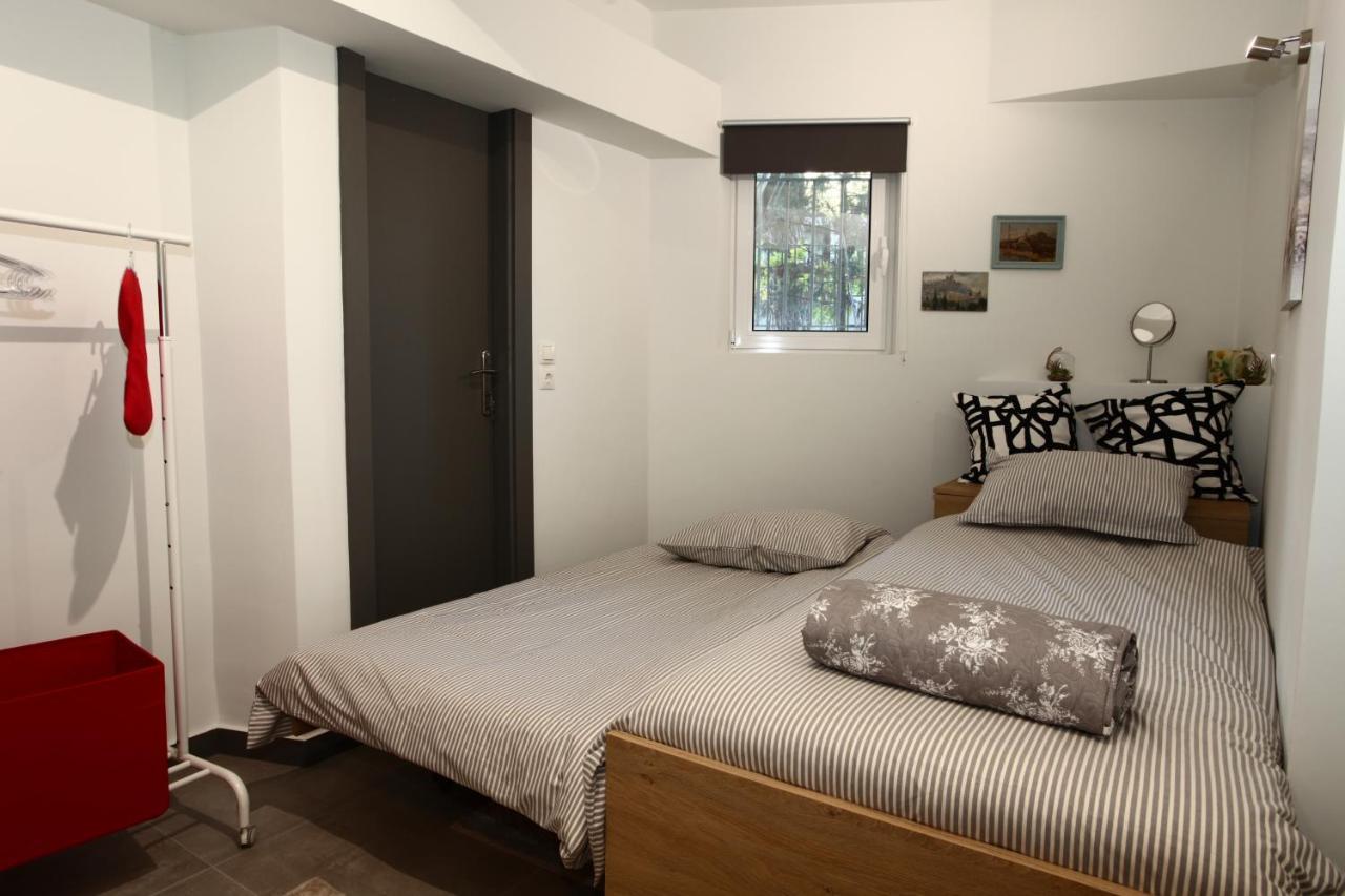 Appartement Nefeli à Athènes Extérieur photo